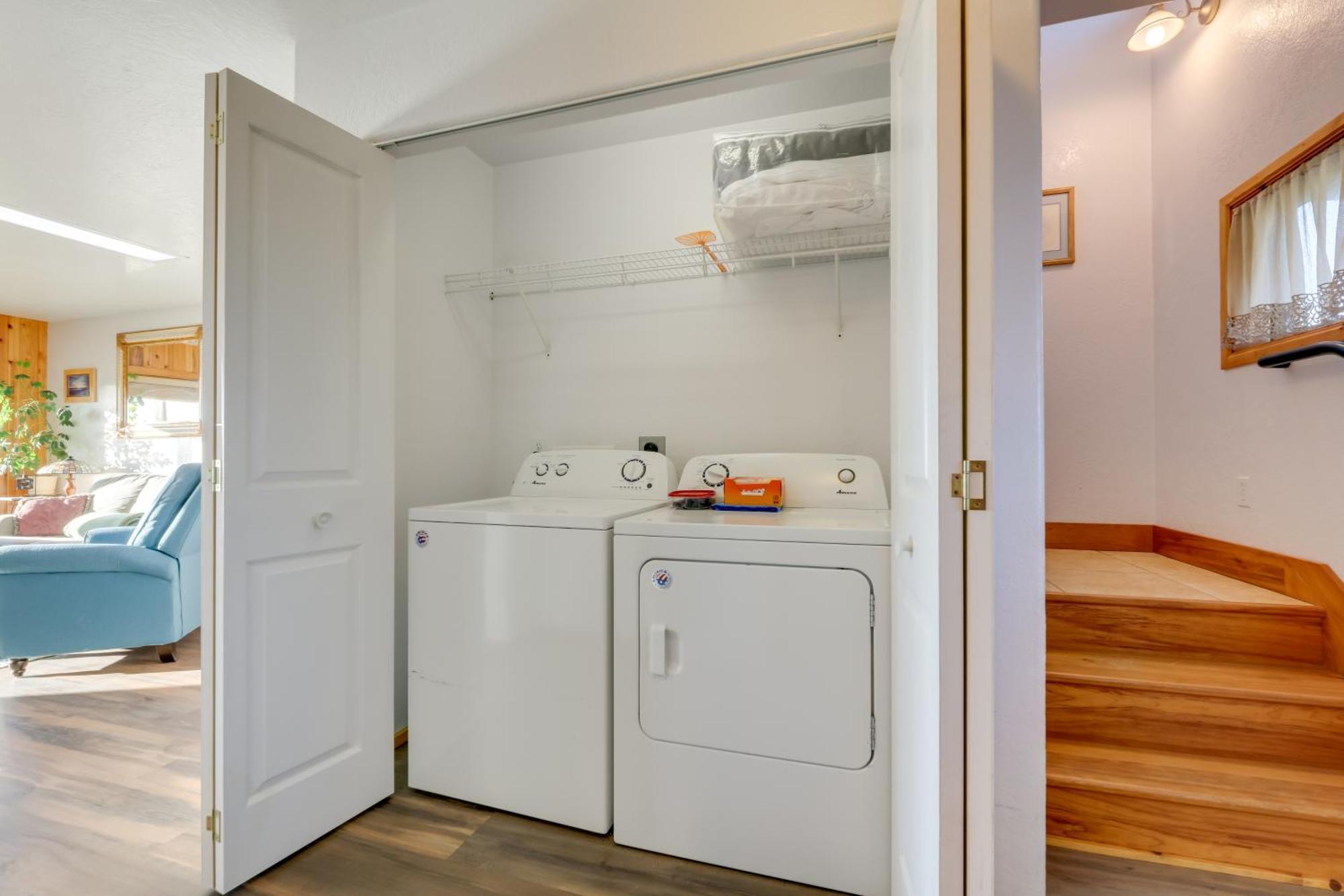 Sanderling Sea Cottages, Unit 10 Уолдпорт Екстериор снимка